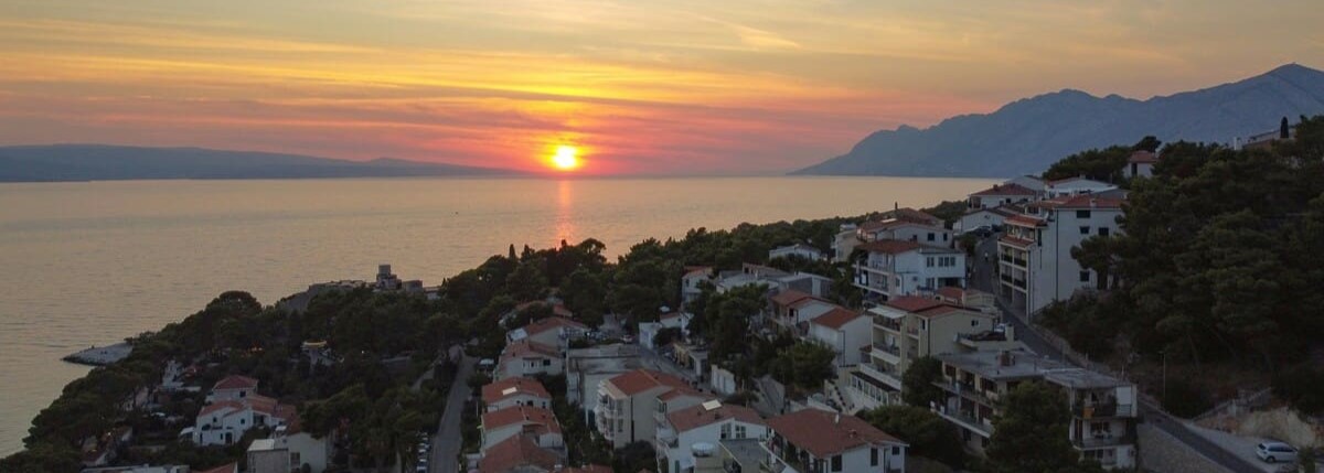 Nach dem Wandern in Kroatien belohnt ein toller Sonnenuntergang